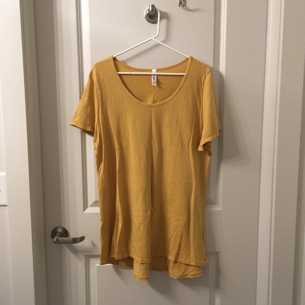 XXL LuLaRoe tee